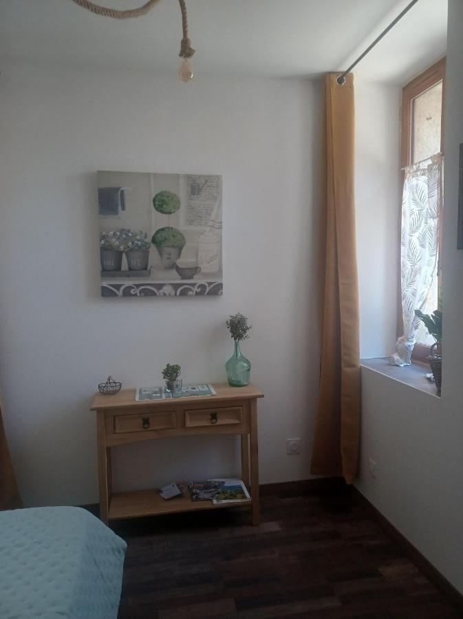 Chambre D'Hote Au Jardin Le Clos Des Vins D'Anges Saint-Pierre-des-Champs Esterno foto