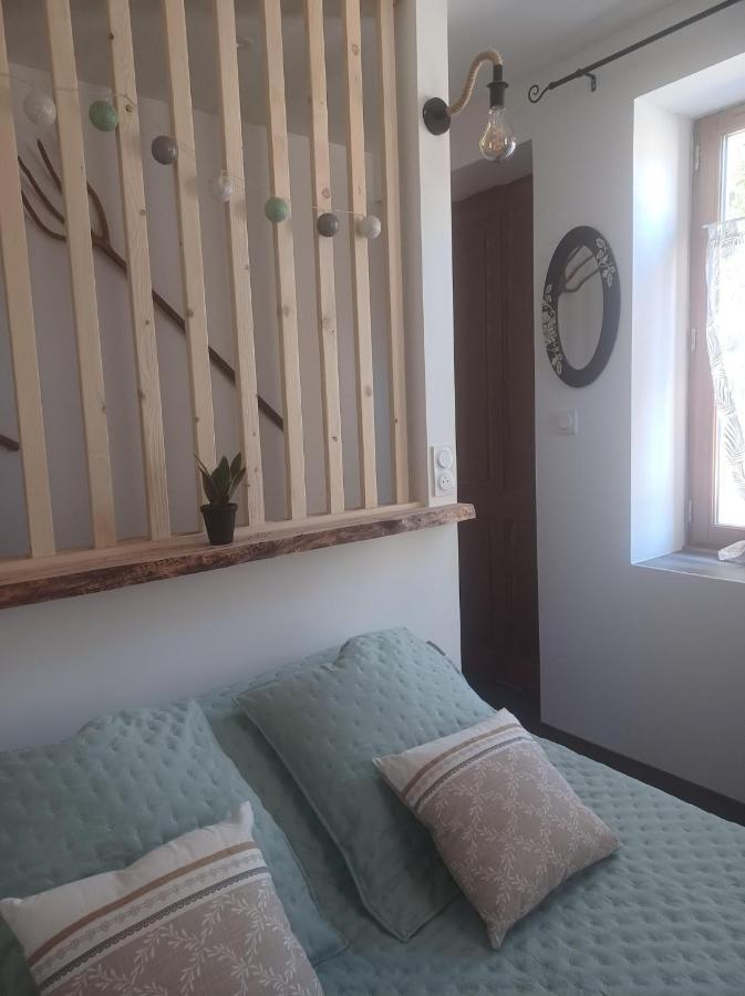 Chambre D'Hote Au Jardin Le Clos Des Vins D'Anges Saint-Pierre-des-Champs Esterno foto